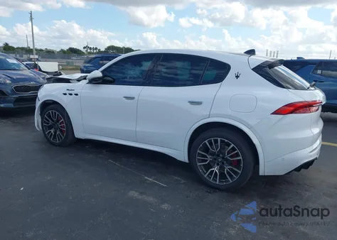 2023 Maserati Grecale Modena z USA, uszkodzony, nr VIN ZN682AVM5P7429147